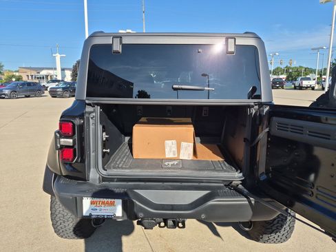 Used 2024 Ford Bronco Raptor AWD/4WD image 7