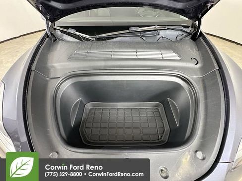 Used 2021 Tesla Model Y Long Range image 29