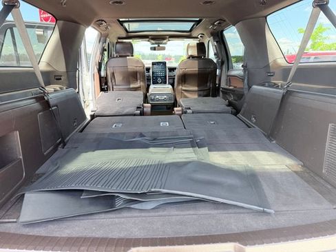 Used 2024 Ford Expedition Max King Ranch AWD/4WD image 29