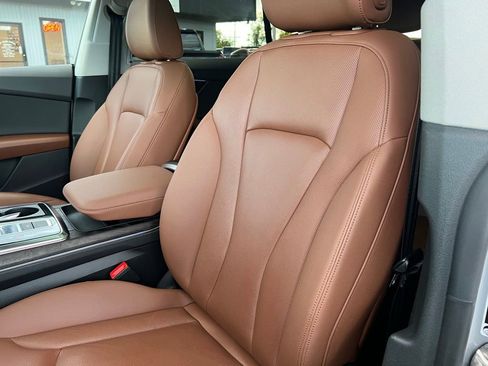 Used 2022 Audi Q8 Premium Plus w/ Premium Plus Package image 14