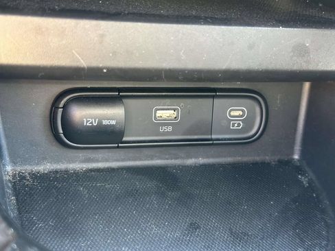 Used 2024 Kia Seltos S AWD/4WD image 23