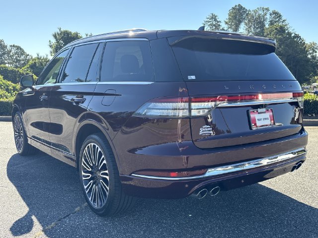 Used 2022 Lincoln Aviator Black Label w/ Dynamic Handling Package AWD/4WD image 7