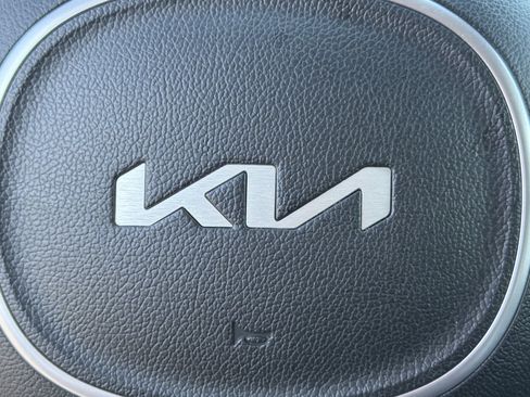 Used 2022 Kia Sorento SX AWD/4WD image 23
