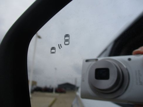 Used 2021 Ford Explorer Limited w/ Equipment Group 301A image 12