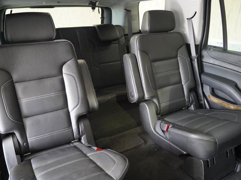 Used 2016 GMC Yukon Denali w/ Open Road Package RWD image 34
