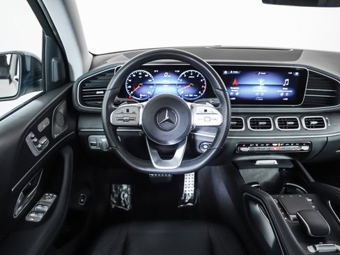 Certified 2023 Mercedes-Benz GLS 580 4MATIC image 15