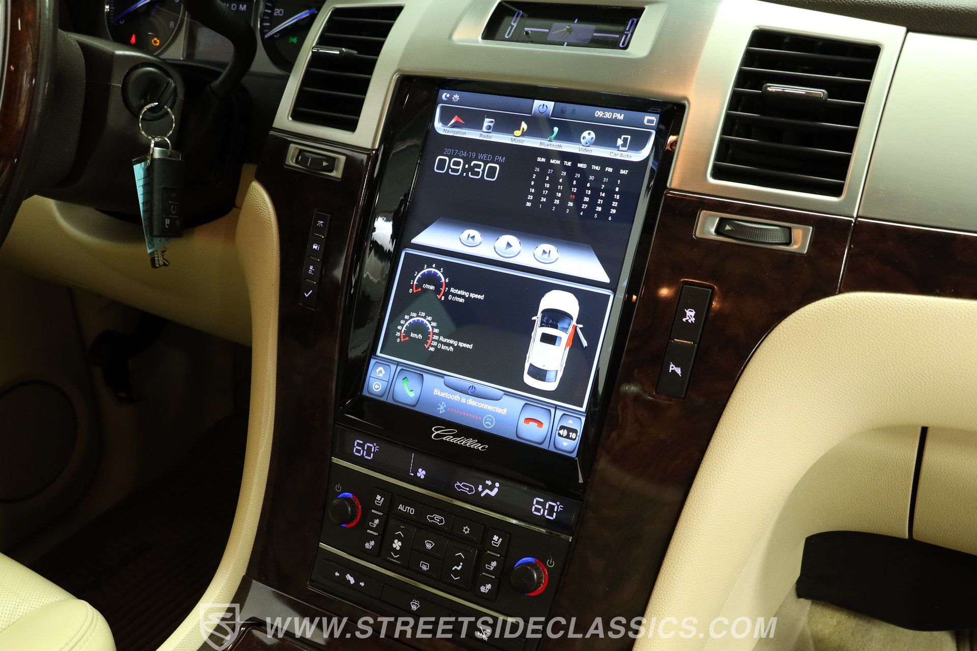 Used 2007 Cadillac Escalade EXT w/ Information Package AWD/4WD image 40
