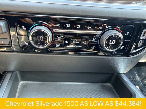Used 2022 Chevrolet Silverado 1500 LT Trail Boss w/ LT Trail Boss Premium Package AWD/4WD image 16