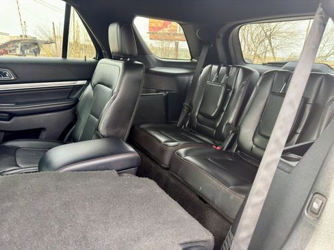 Used 2017 Ford Explorer Sport w/ Equipment Group 401A image 12