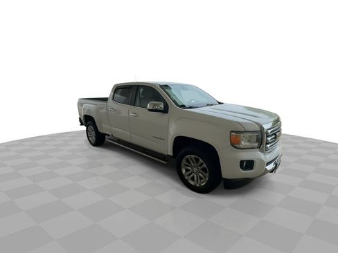Certified 2018 GMC Canyon SLT w/ Driver Alert Package RWD image 2