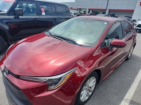 Used 2023 Toyota Corolla LE w/ LE Convenience Package FWD image 9
