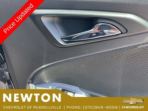 Used 2020 Chevrolet Malibu LT FWD image 31