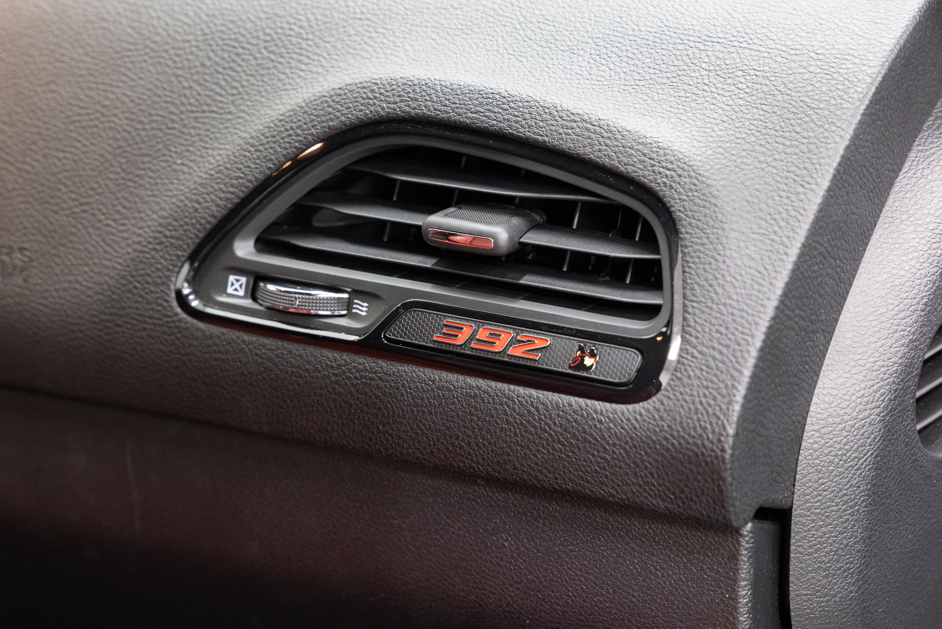 Used 2020 Dodge Challenger R/T Scat Pack RWD image 22