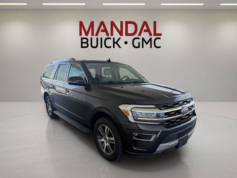 Used 2024 Ford Expedition Max Limited image 3