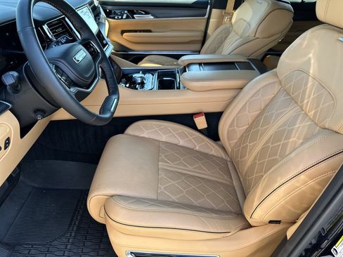 Certified 2025 Jeep Grand Wagoneer L Series III w/ Quick Order Packagew 28T AWD/4WD image 14