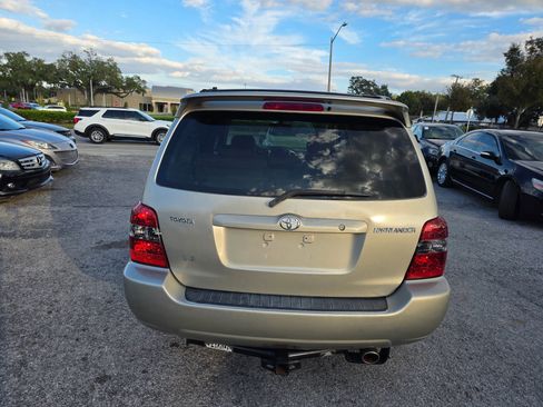 Used 2007 Toyota Highlander Limited FWD image 7