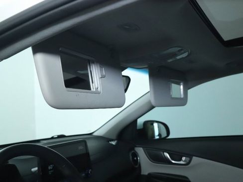 Used 2022 Hyundai Kona Limited w/ Cargo Package image 19