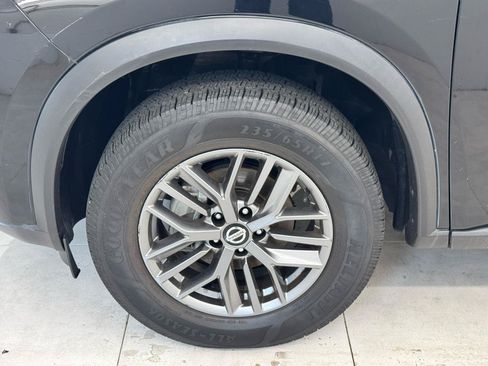 Used 2021 Nissan Rogue S AWD/4WD image 36