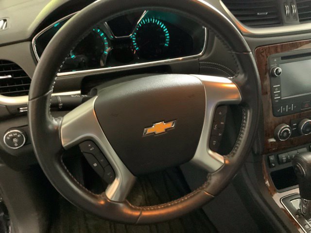 Used 2014 Chevrolet Traverse LT w/ All-Star Edition AWD/4WD image 16