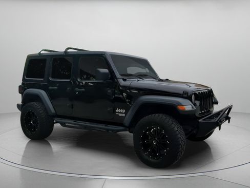 Used 2018 Jeep Wrangler Unlimited Sport S AWD/4WD image 36