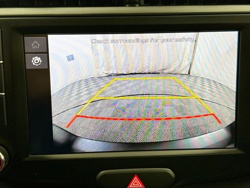 Used 2022 Kia Soul LX w/ Technology Package image 14