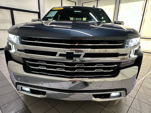 Used 2020 Chevrolet Silverado 1500 LTZ w/ LTZ Plus Package AWD/4WD image 11