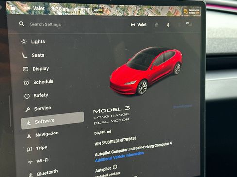 Used 2024 Tesla Model 3 Long Range image 31