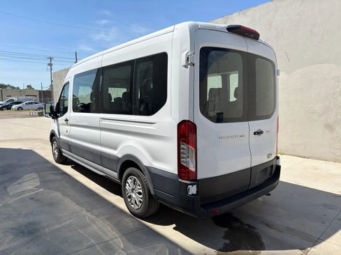 Used 2023 Ford Transit 350 XLT RWD image 4