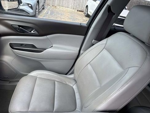 Used 2018 GMC Acadia SLT FWD image 20