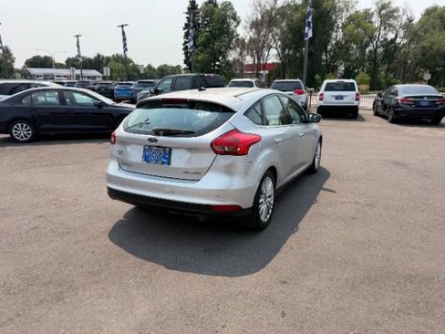 Used 2016 Ford Focus Titanium FWD image 13