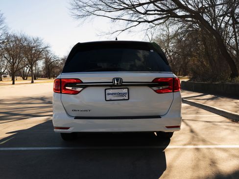 Certified 2021 Honda Odyssey EX-L image 8