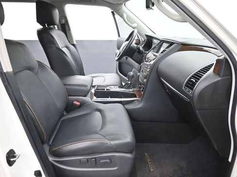 Used 2019 Nissan Armada Platinum RWD image 14