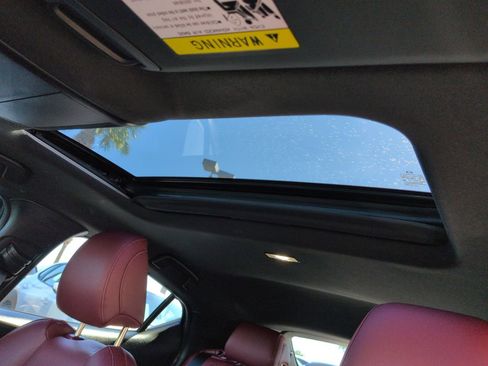 Used 2024 MAZDA MAZDA3 s image 20