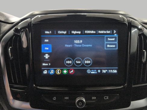 Used 2023 Chevrolet Traverse LT w/ LPO, Floor Liner Package AWD/4WD image 7
