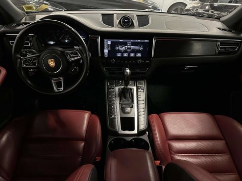 Used 2021 Porsche Macan GTS AWD/4WD image 15