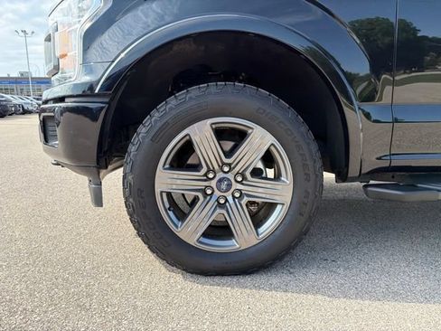 Used 2020 Ford F150 XLT w/ Equipment Group 302A Luxury AWD/4WD image 39