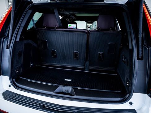 Used 2023 Cadillac Escalade V w/ LPO, ONYX Package image 65