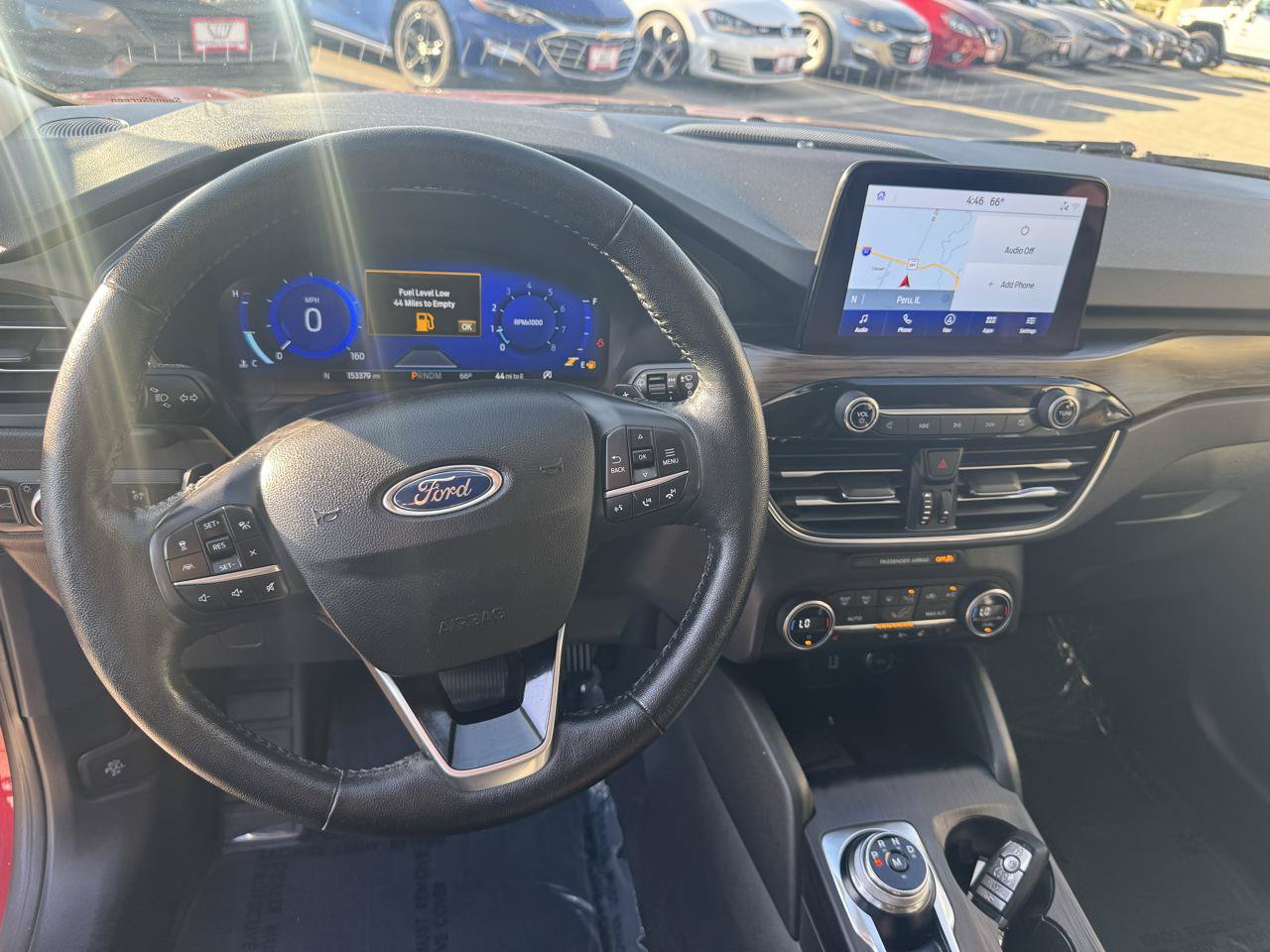 Used 2020 Ford Escape Titanium AWD/4WD image 3