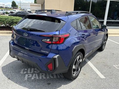 Used 2025 Subaru Crosstrek 2.5i Limited w/ Crosstrek Mirror Package AWD/4WD image 8