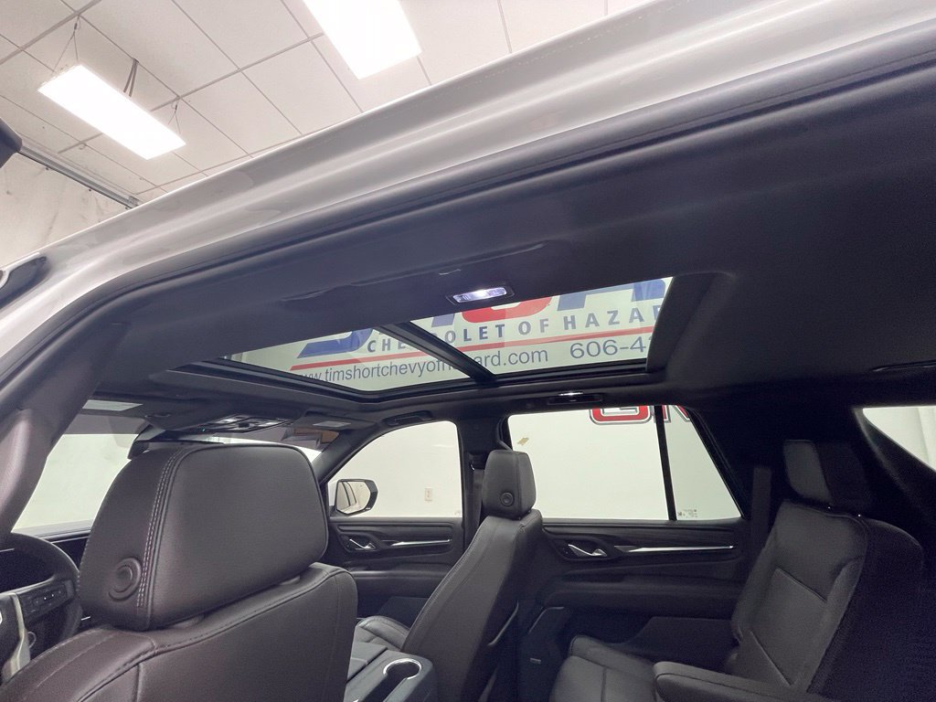 Used 2024 GMC Yukon Denali AWD/4WD image 14