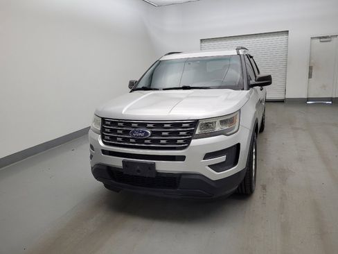 Used 2017 Ford Explorer FWD image 15