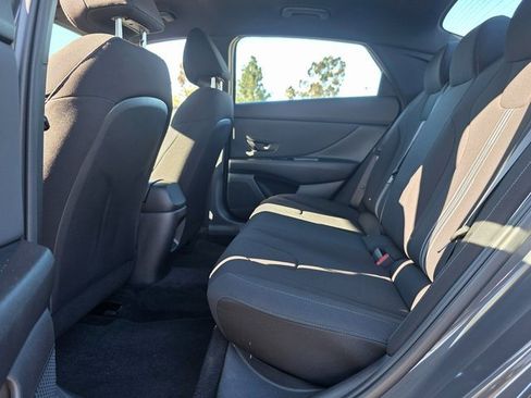 Certified 2025 Hyundai Elantra Sport image 11