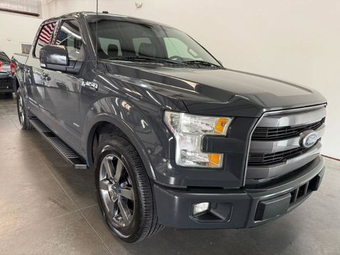 Used 2017 Ford F150 Lariat RWD image 4