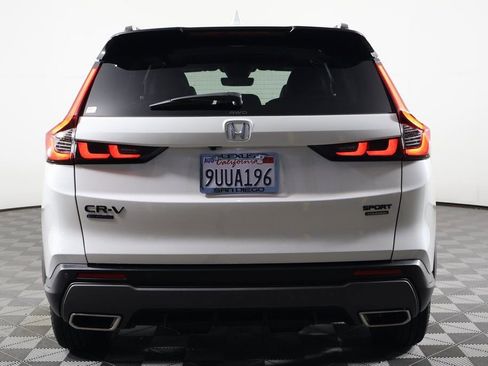 Used 2026 Honda CR-V Sport Touring image 5
