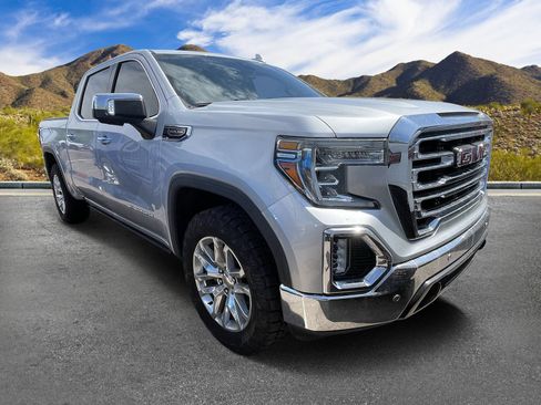 Used 2019 GMC Sierra 1500 SLT w/ SLT Premium Plus Package AWD/4WD image 3