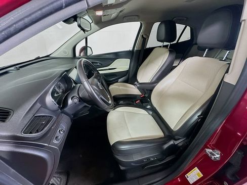 Used 2019 Buick Encore Preferred FWD image 13