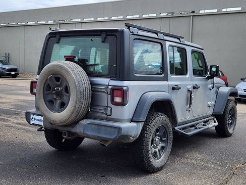 Used 2019 Jeep Wrangler Unlimited Sport AWD/4WD image 7