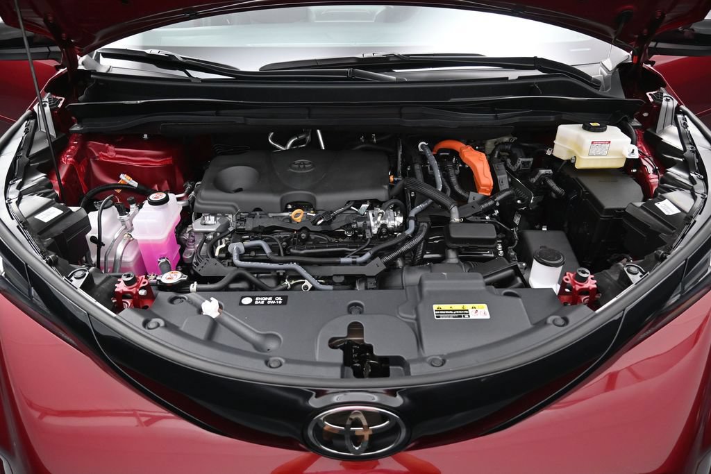 Used 2026 Toyota Sienna XSE AWD/4WD image 36