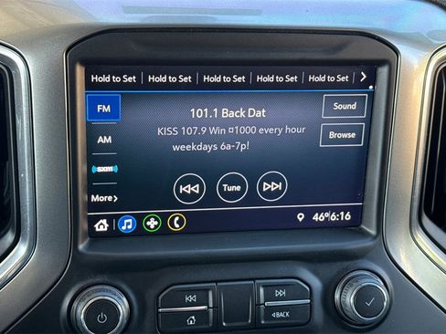 Used 2021 Chevrolet Silverado 1500 LT Trail Boss w/ Bed Protection Package image 25