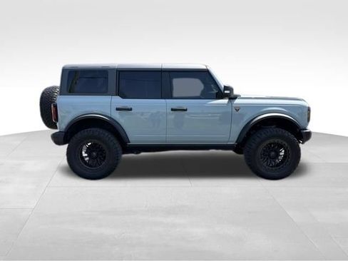 Used 2023 Ford Bronco Badlands AWD/4WD image 8